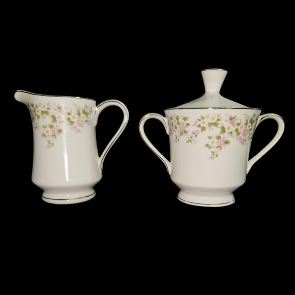 VTG Treasure Chest Lenore Creamer & Sugar Bowl w/ Lid Japan Floral Silver Trim - Picture 1 of 7